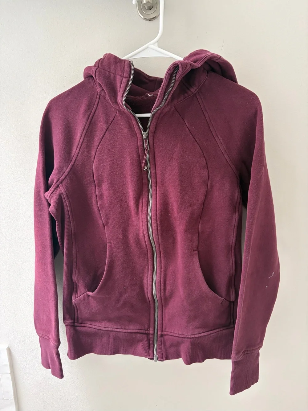 Woman's size 8 full zip Lululemon maroon scuba hoodie